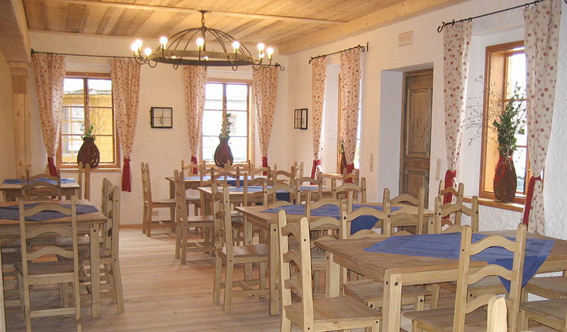 Datei:SD Dorfwirtshaus Gatterraum3.jpg