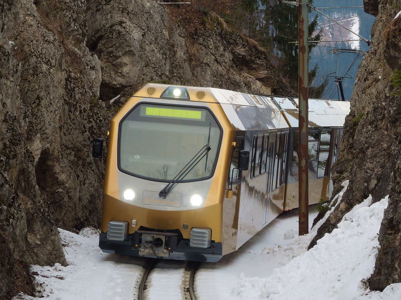 Datei:MzB Himmelstreppe Winter Felsen.jpg