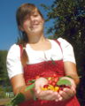 Johanna m Dirndln2.jpg